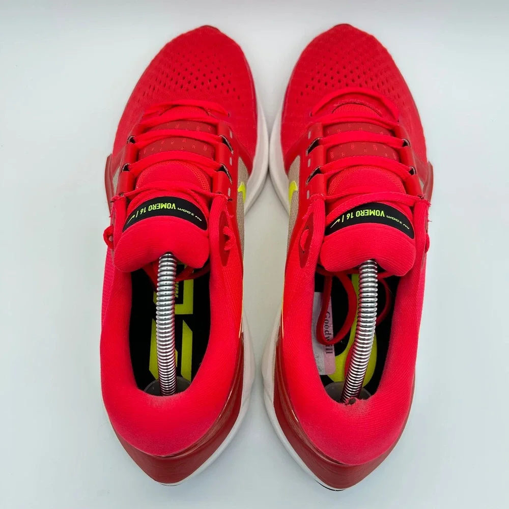 Nike Air Zoom Vomero 16 Shoes Mens 10 Siren Red Volt Running Sneakers DA7245-600
